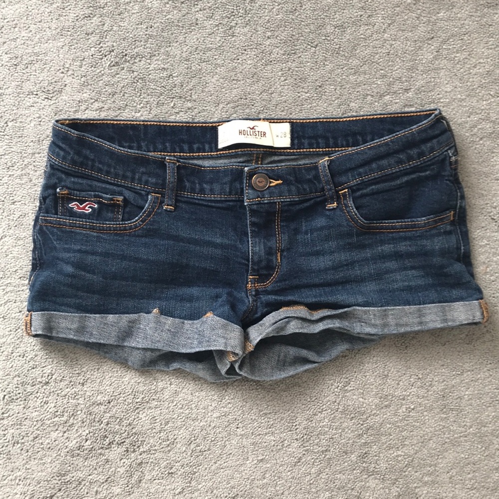 〽️Hollister Shorts〽️